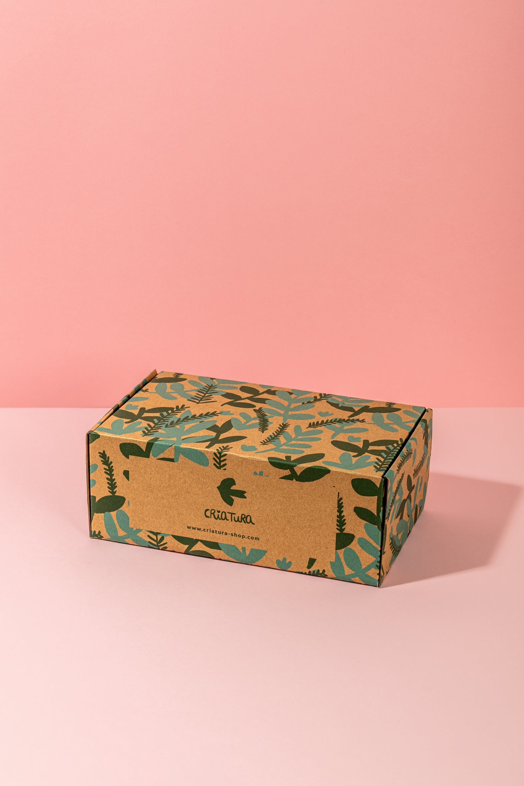 Caixa personalizada Criatura – Embalagem elegante para presentes de Natal