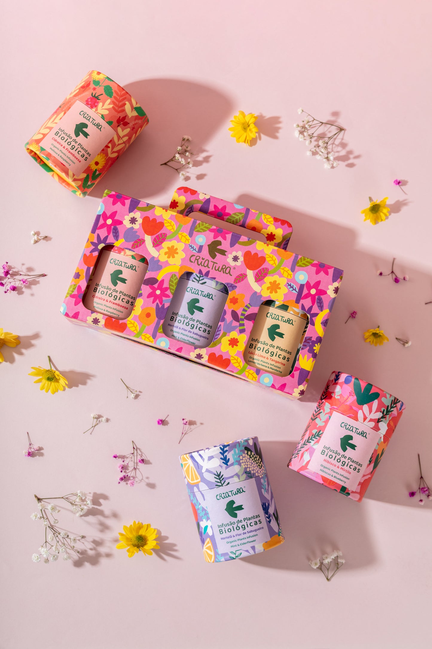 Chá biológico da Flower Tea Box – infusão natural com flores e frutas portuguesas